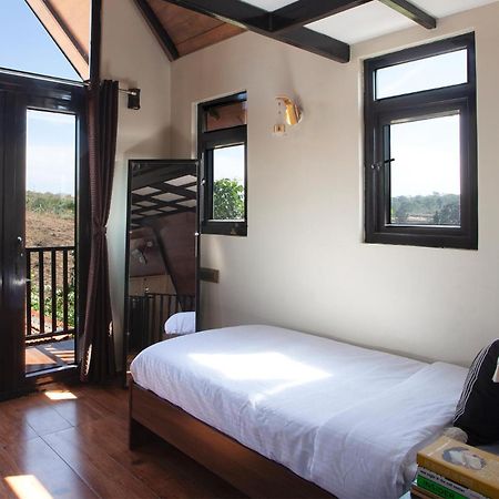 Stayvista At Hillside Harmony Pvt Pool & Free Breakfast Bangalore Eksteriør billede