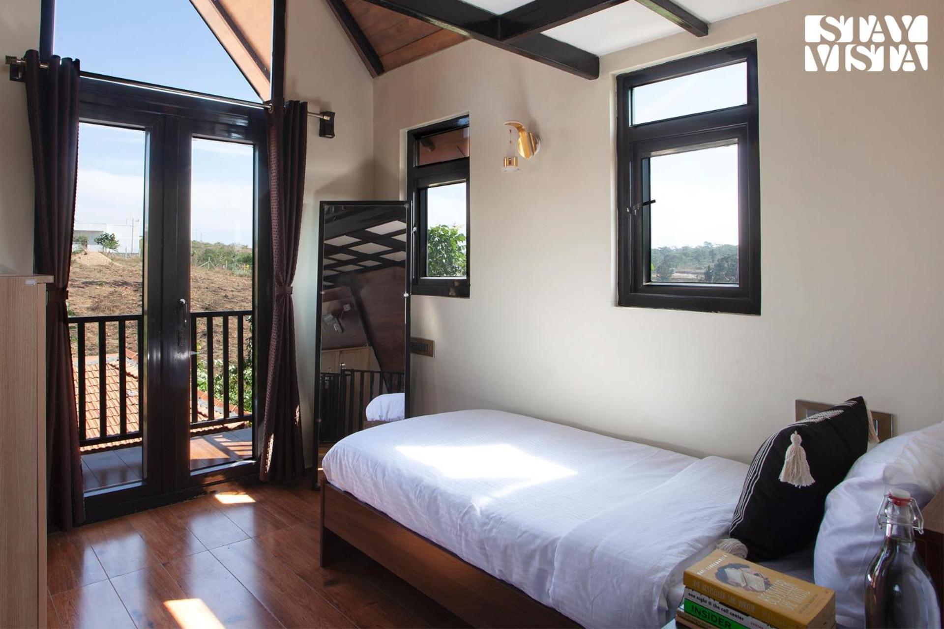Stayvista At Hillside Harmony Pvt Pool & Free Breakfast Bangalore Eksteriør billede